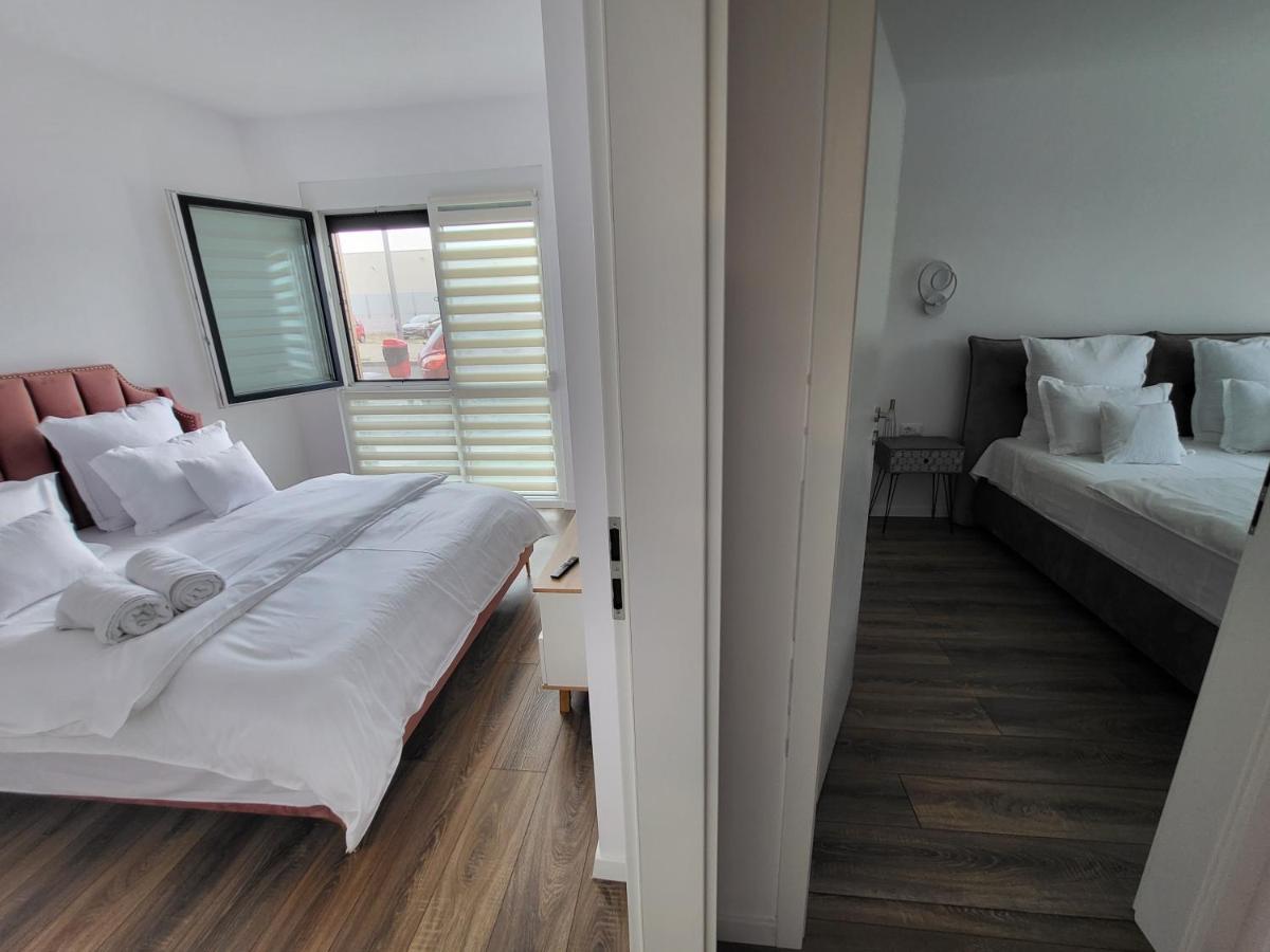 Sika Sunny Garden Apartment Arad Zewnętrze zdjęcie